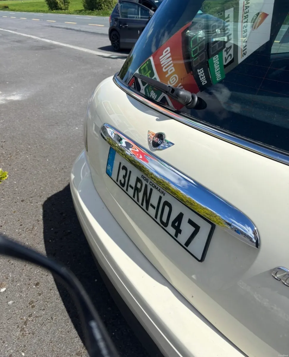 2013 Mini Cooper 1.6L petrol *LOW KM* - Image 4