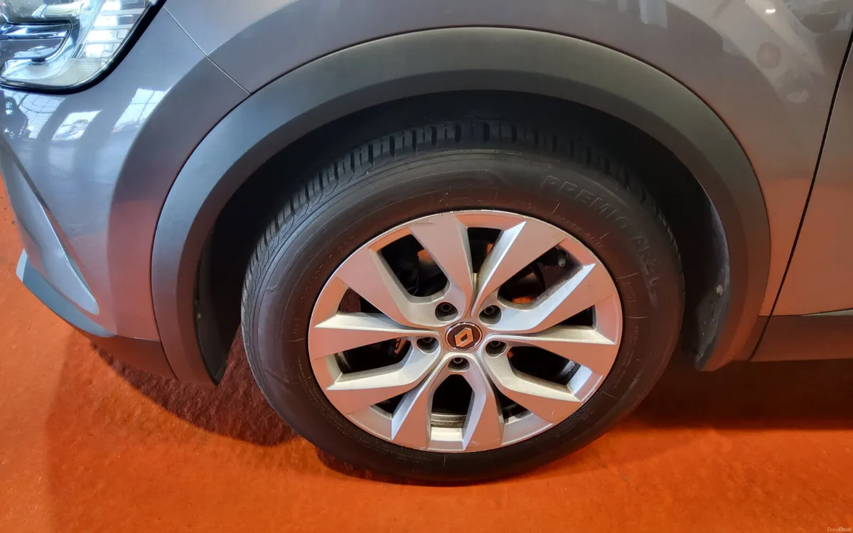 Renault Captur 2021 - Image 5