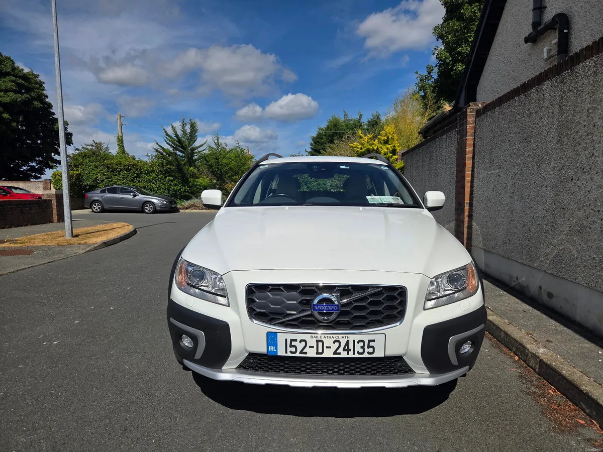 Volvo XC70 D5 SE Lux ,Auto, Rare car - Image 2