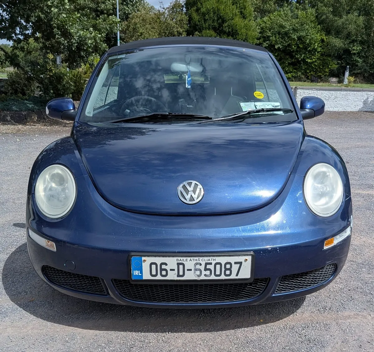 VW Beetle Cabriolet 1.4 NCT & TAX - Image 2