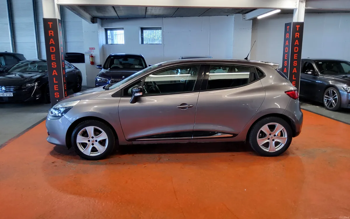 Renault Clio 2016 - Image 6