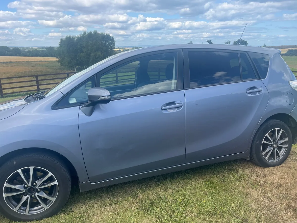 Toyota Verso 2013 - Image 3