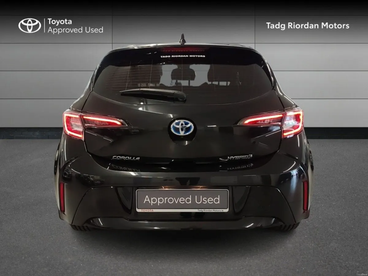 Toyota Corolla HYBRID LUNA - Image 4