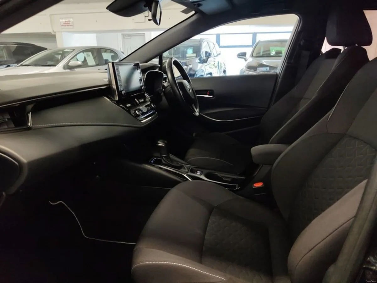 Toyota Corolla HYBRID LUNA H/B - Image 6