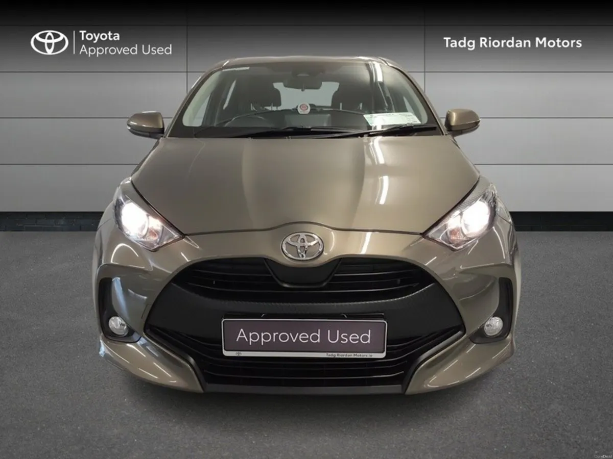 Toyota Yaris 1.0 LUNA - Image 5