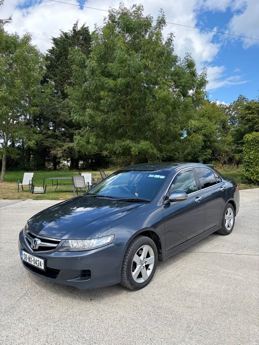 2008 Honda Accord - Image 2