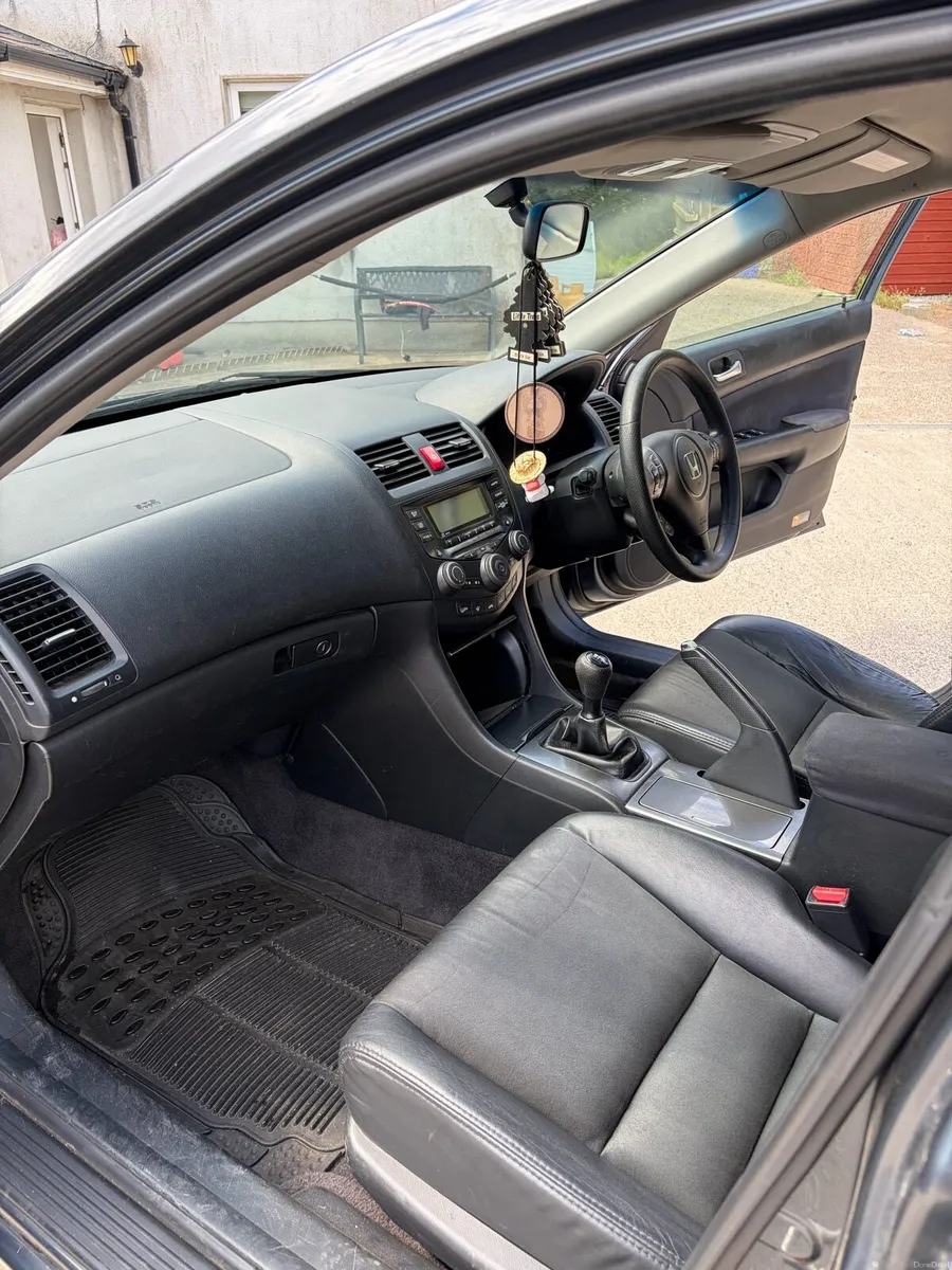 2008 Honda Accord - Image 6