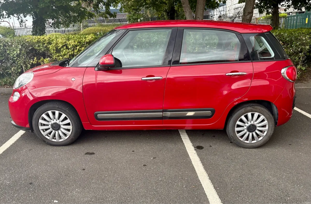 Fiat 500L 1.3 Diesel Automatic - Image 4