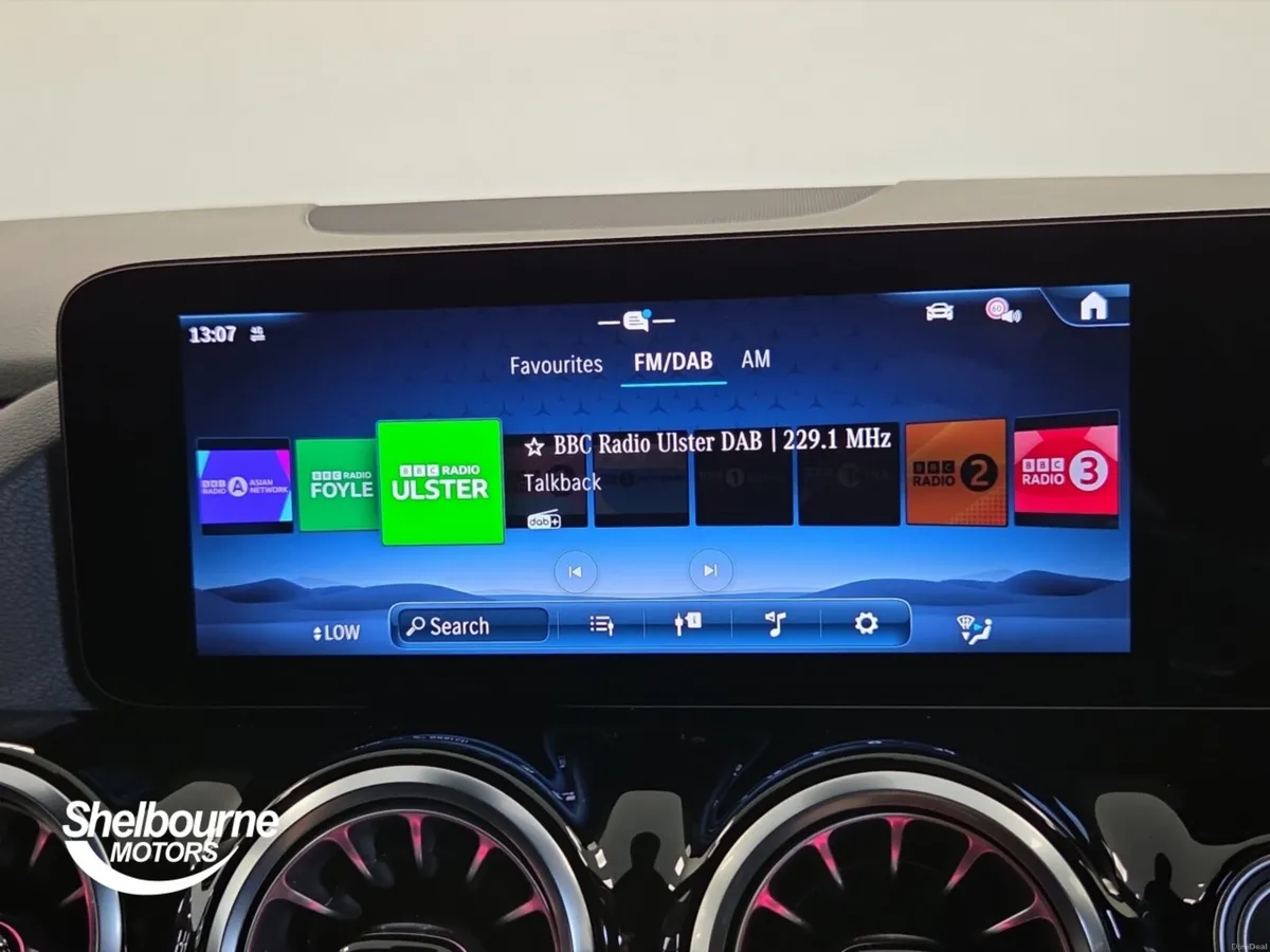 Mercedes-Benz GLA Class GLA 200 AMG LINE EXECUTIVE - Image 5