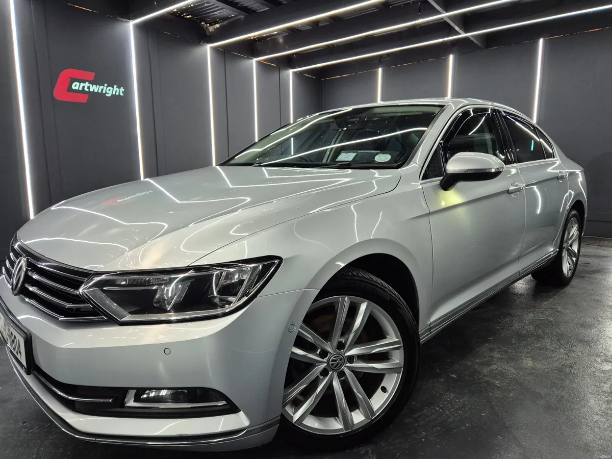 Volkswagen Passat 2016 - Image 1