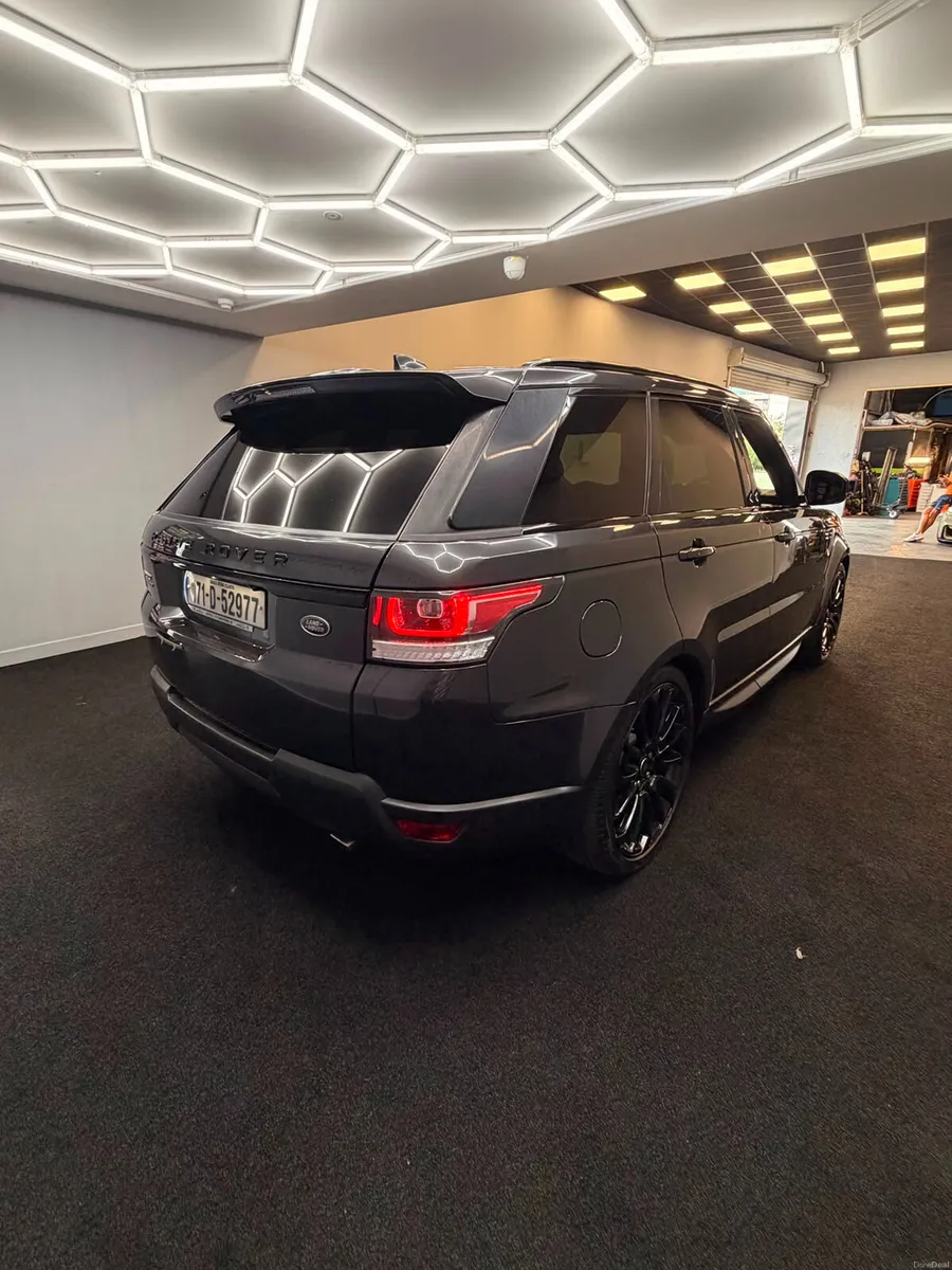 Land Rover Range Rover Sport 2017 - Image 3