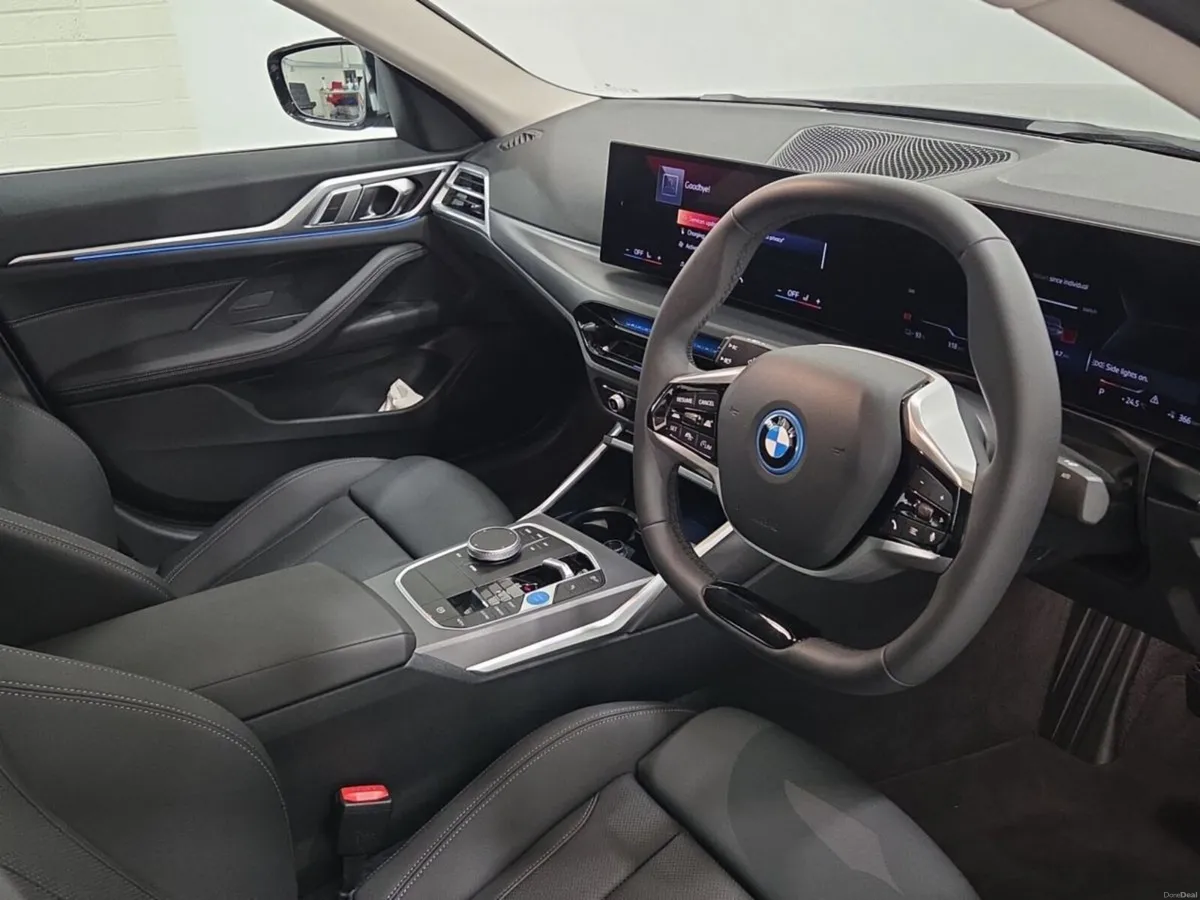 BMW i4 eDrive40 Sport - Image 6