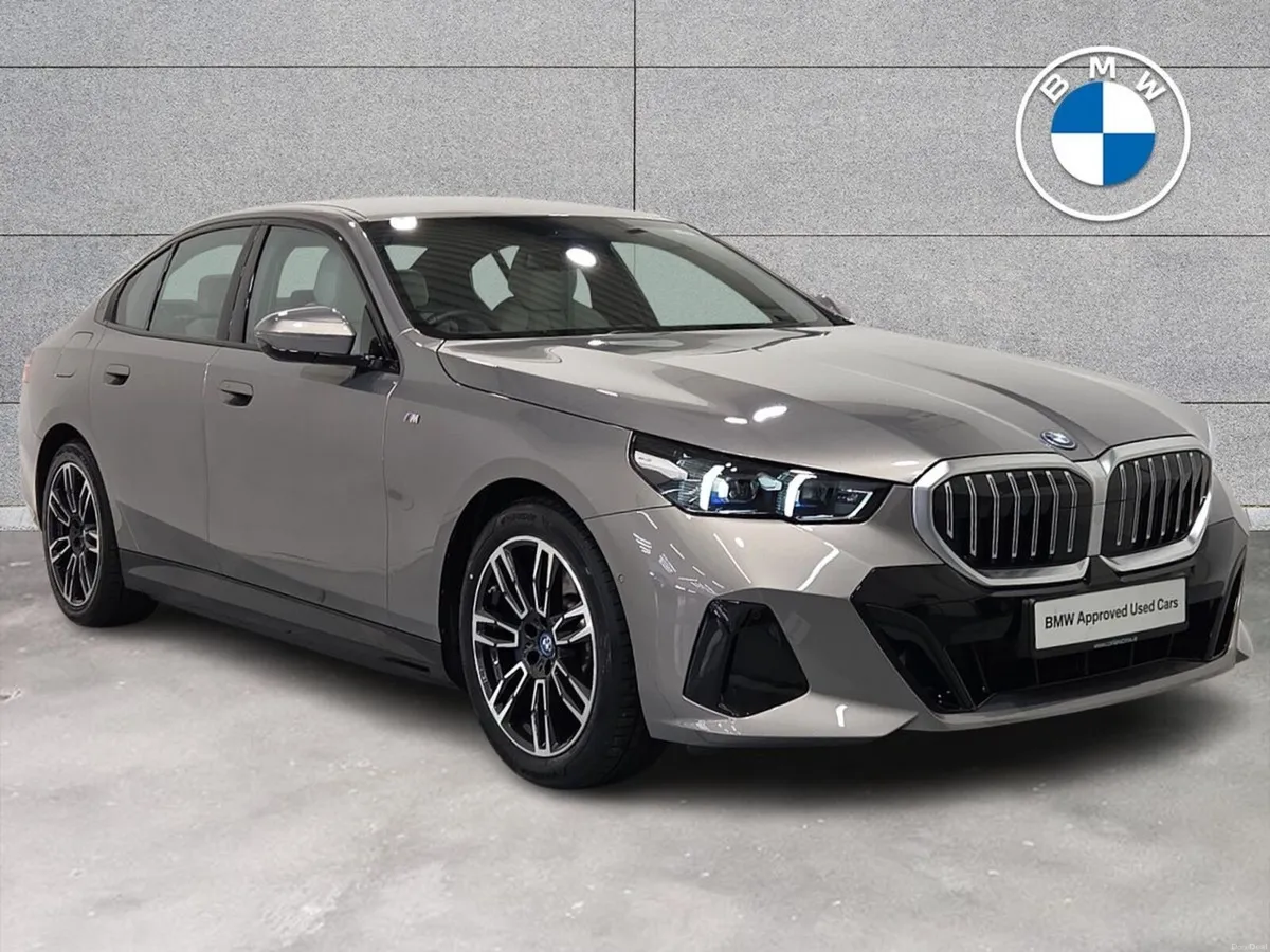 BMW 5-Series 530e M Sport - Image 1