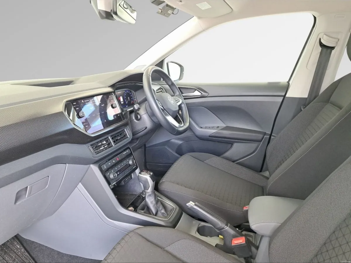 Volkswagen T-Cross TSI ACTIVE - Image 4