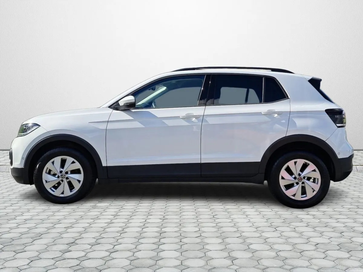 Volkswagen T-Cross TSI ACTIVE - Image 5