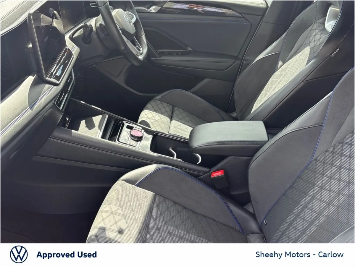 Volkswagen Tiguan 2.0TDI RLINE DSG 5DR - Image 4