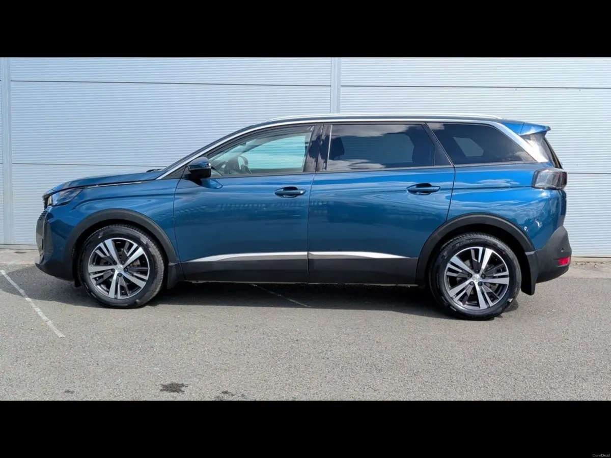 Peugeot 5008 1.5 BlueHDi 130bhp Allure - Image 5
