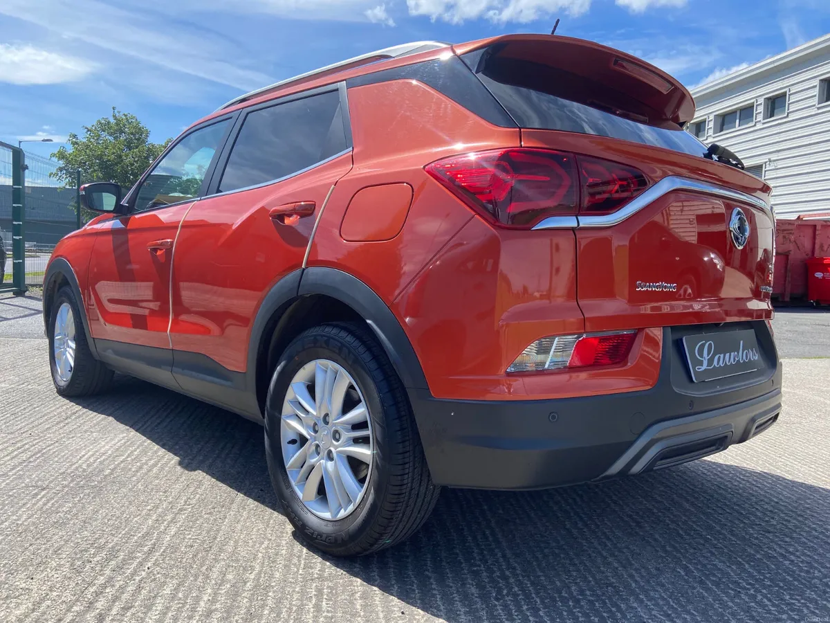 2021 SSANGYONG KORANDO 23KM COMMERCIAL - Image 5