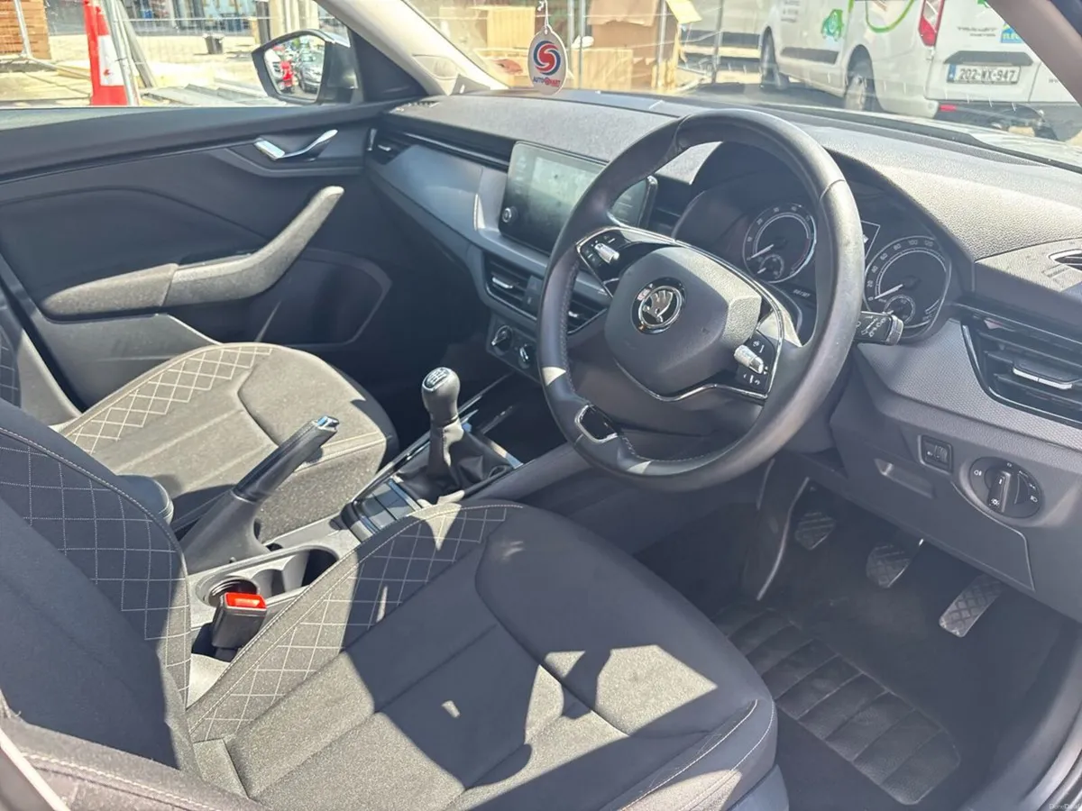 Skoda Kamiq Ambition 1.0TSI 110HP - Image 6