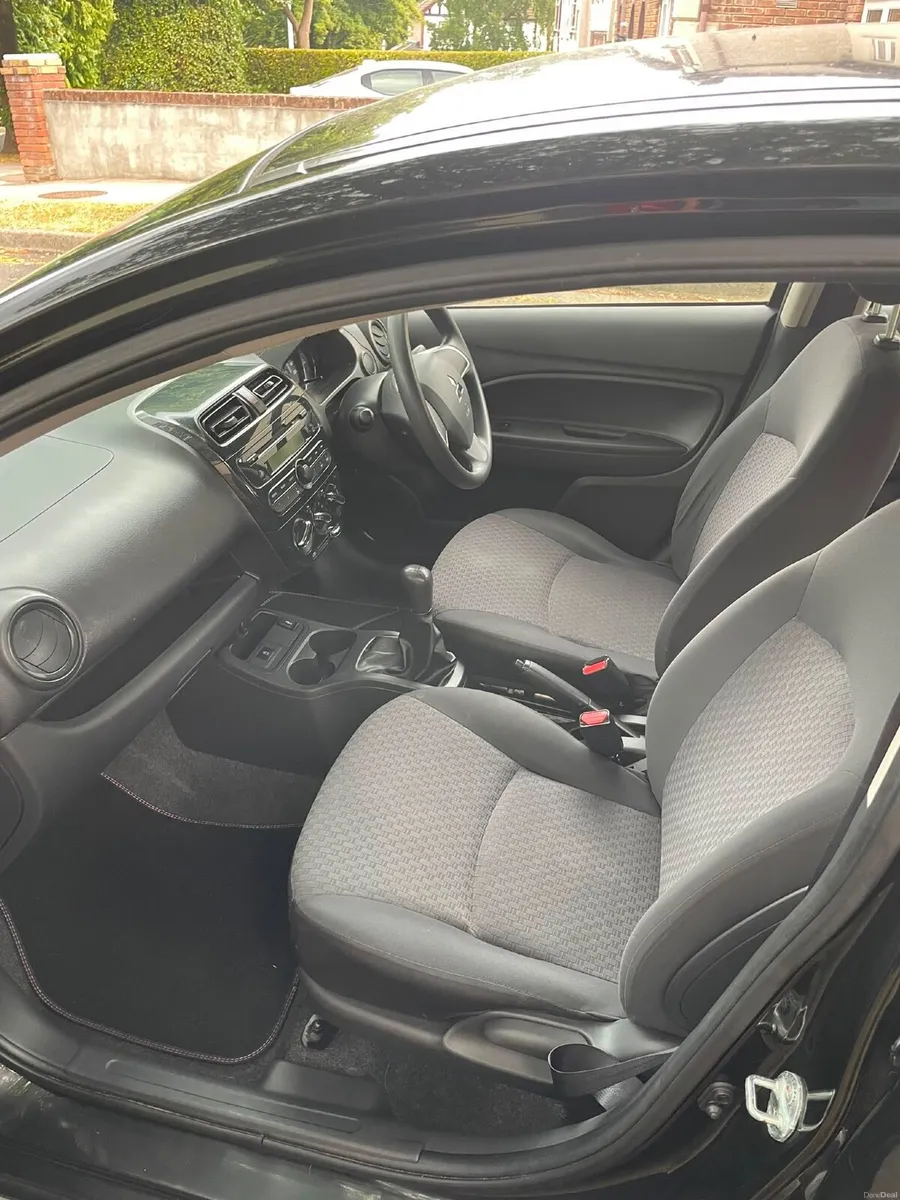 Mitsubishi Space Star 2021 - Image 3
