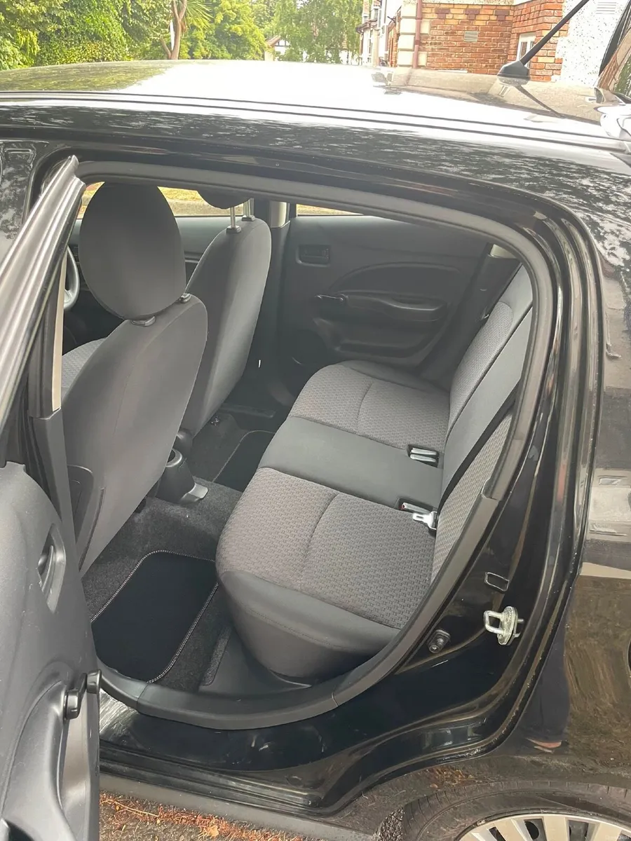 Mitsubishi Space Star 2021 - Image 4