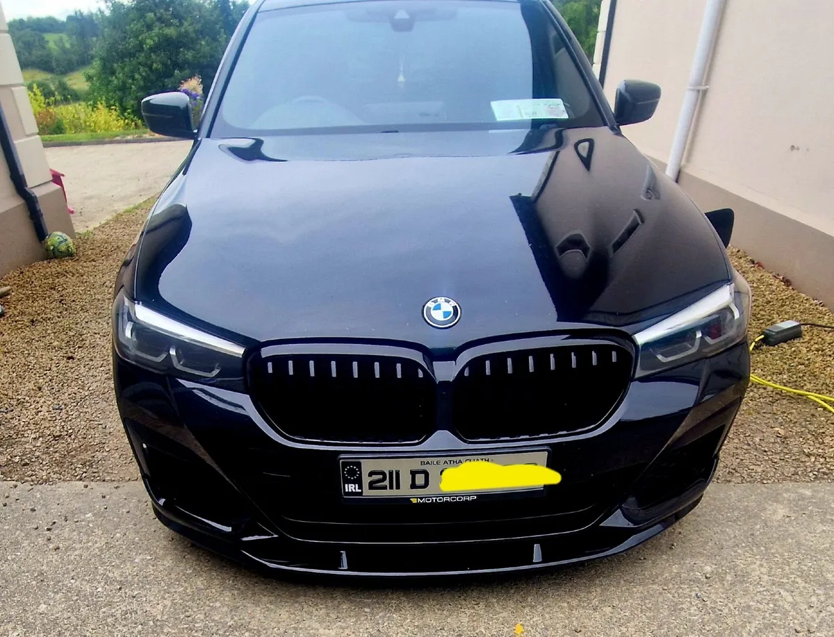 BMW 5-Series 2021 - Image 5