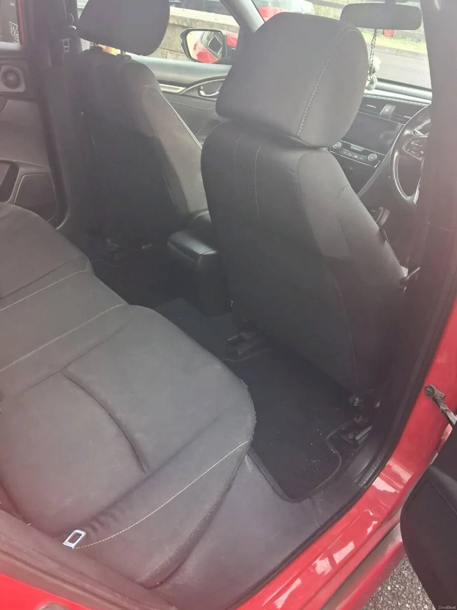 Honda civic Dtec smart - Image 5