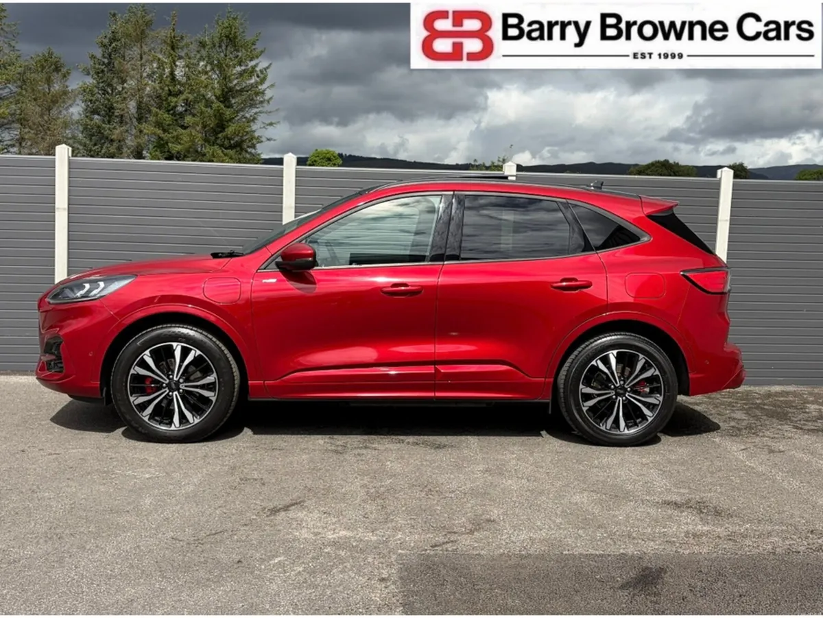 Ford Kuga ST-LINE X ED PHEV CV EDITION - Image 4