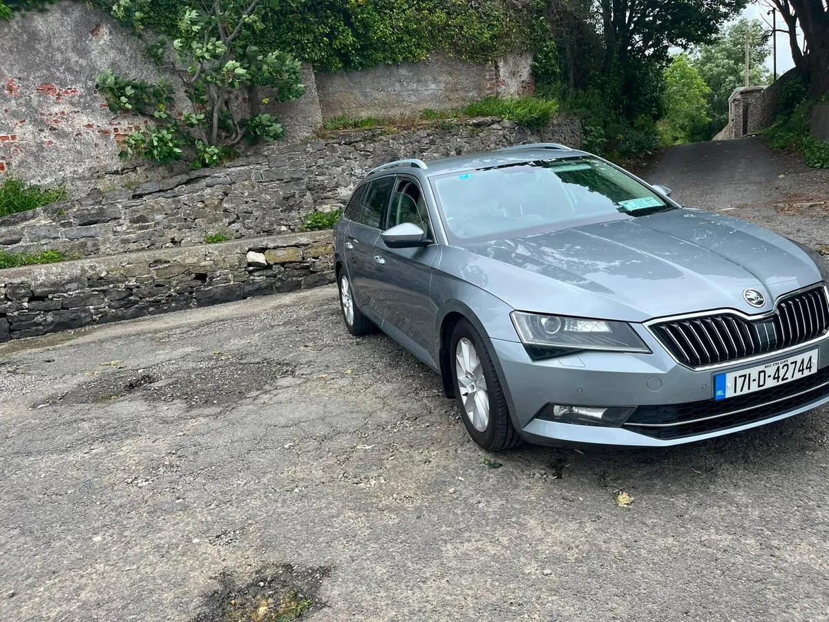 Skoda Superb 2.0tdi - Image 3