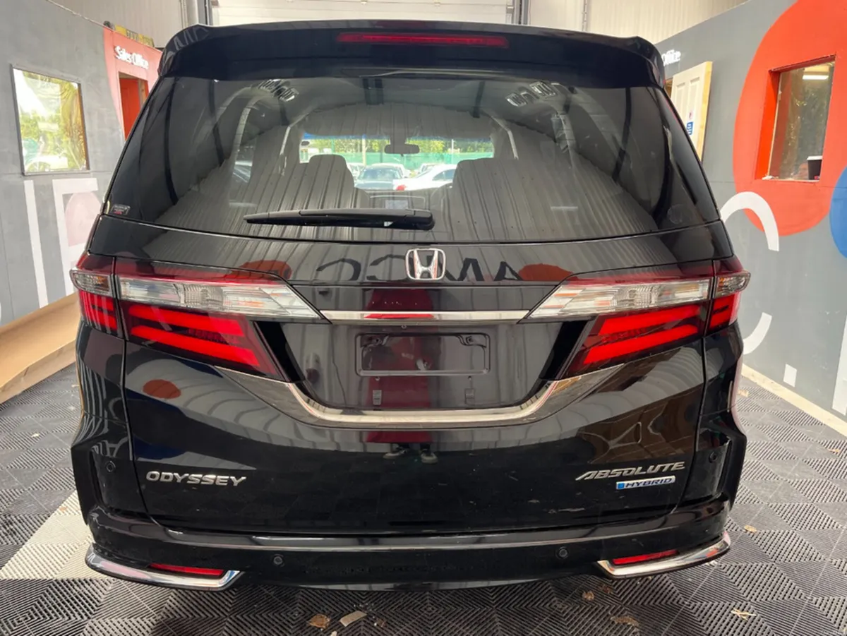 Honda Odyssey 2019 HONDA ODYSSEY HYBRID ABSOLUTE S - Image 5
