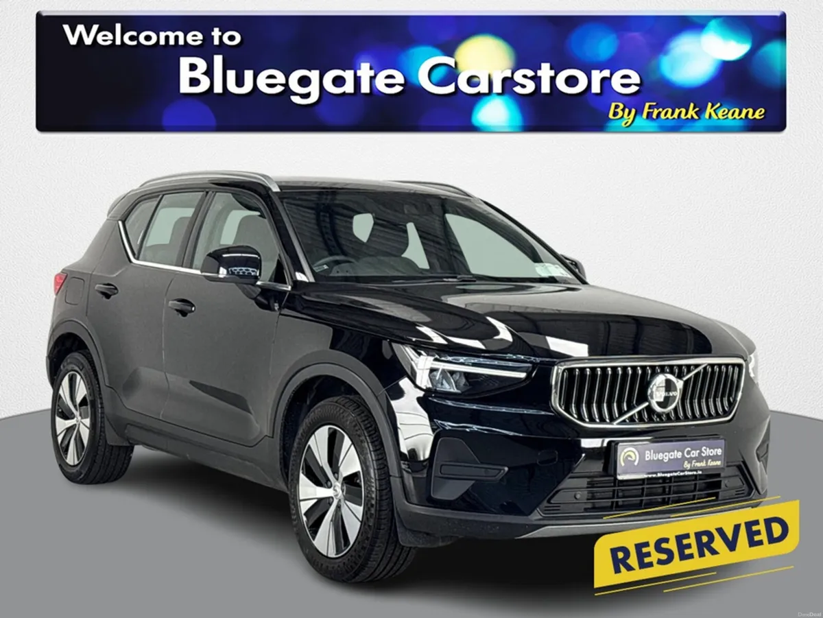 Volvo XC40 CORE T4 RECHARGE AUTO **FULL BLACK CLOT - Image 1