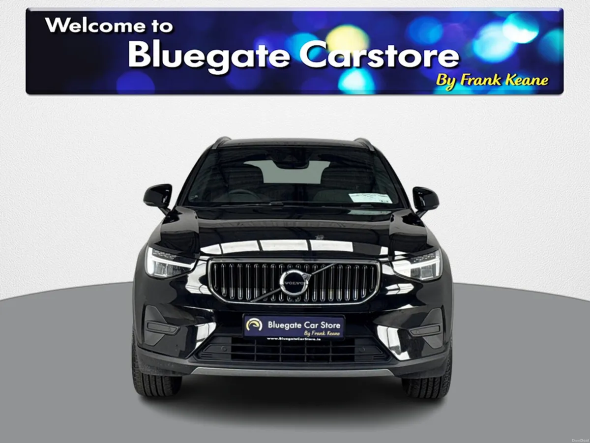 Volvo XC40 CORE T4 RECHARGE AUTO **FULL BLACK CLOT - Image 5