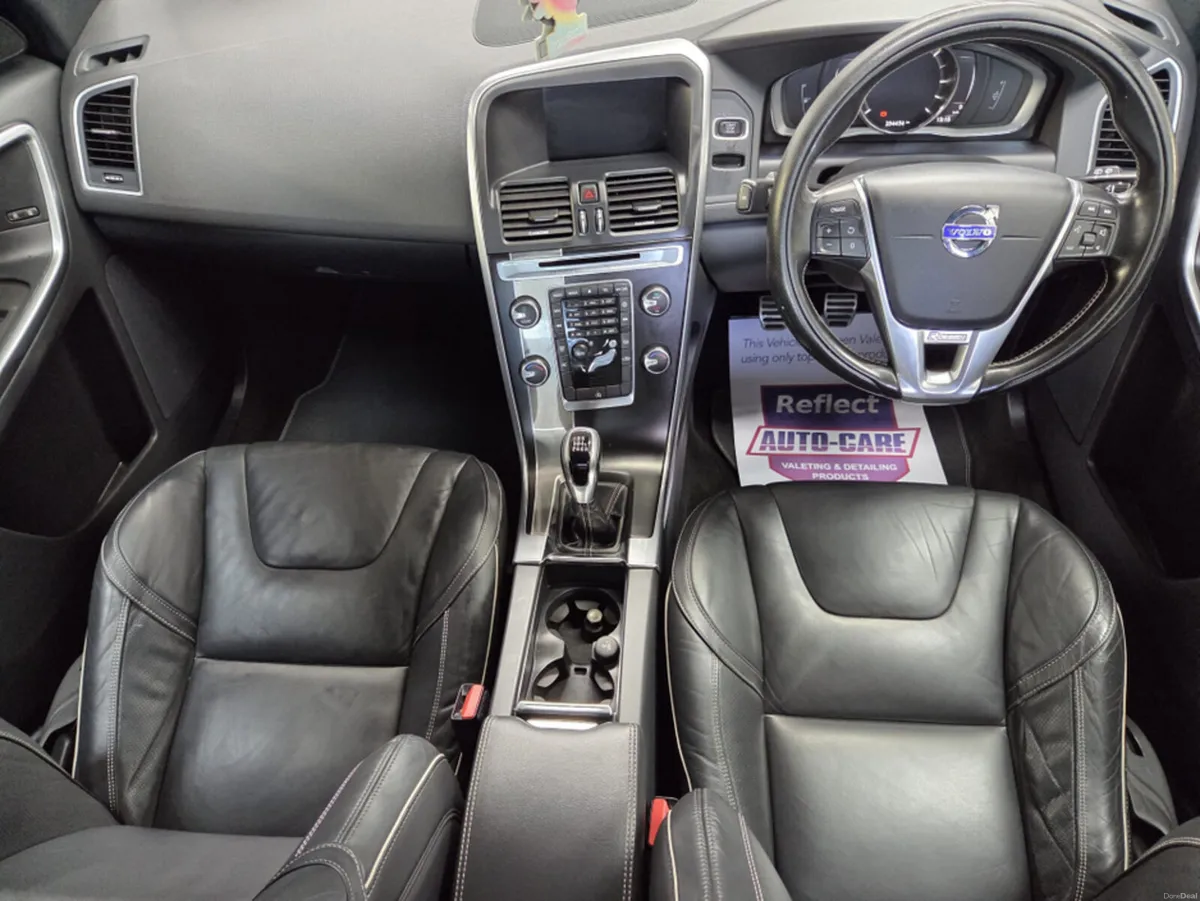 Volvo XC60 2.0 D4 5DR R-DESIGN - Image 2