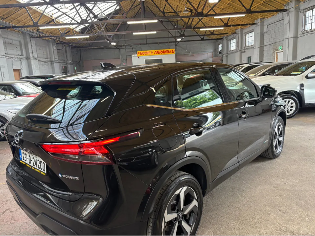 Nissan Qashqai EPOWER SV 4DR AUTO Hybrid - Image 2