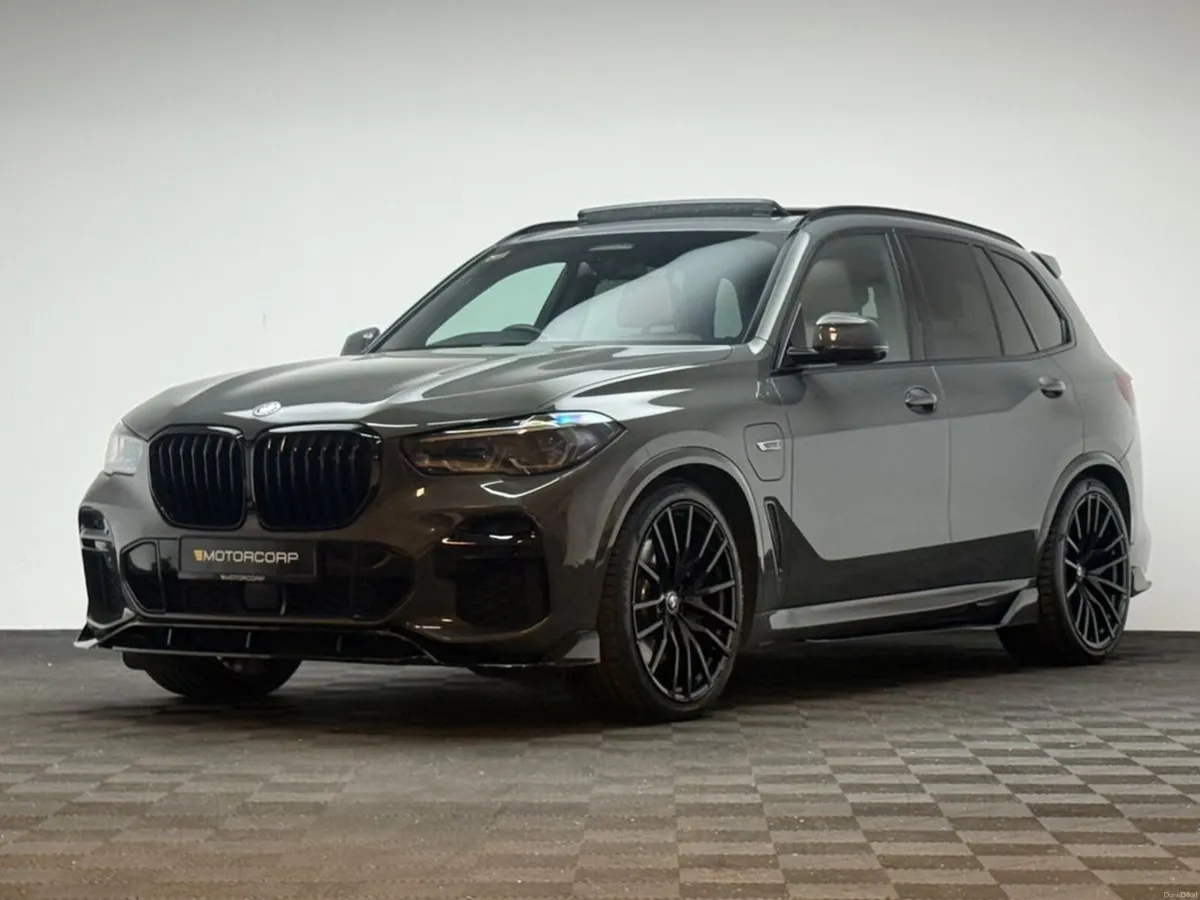 BMW X5 45E M SPORT *HUGE SPEC* - Image 3