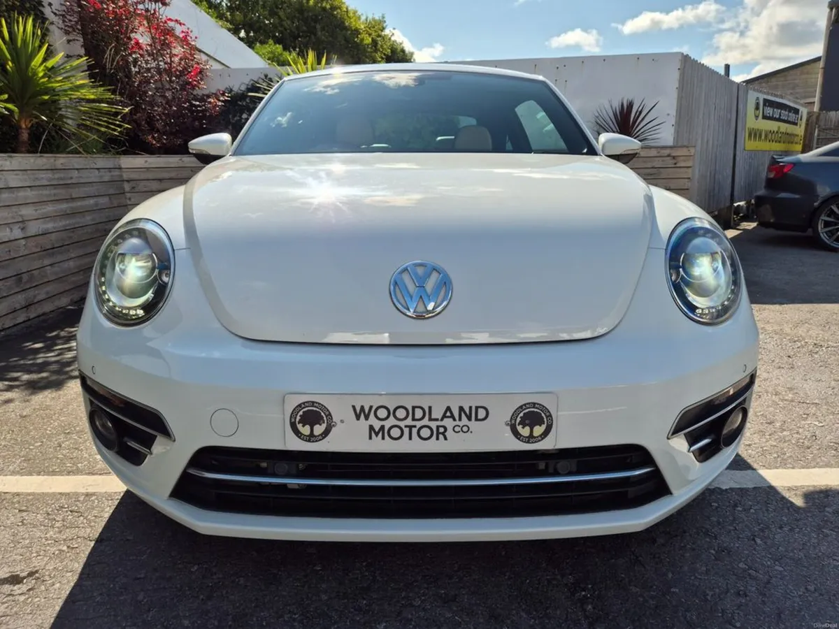 Volkswagen Beetle 1.2 TSI AUTO / EXCLUSIVE TOP SPE - Image 3