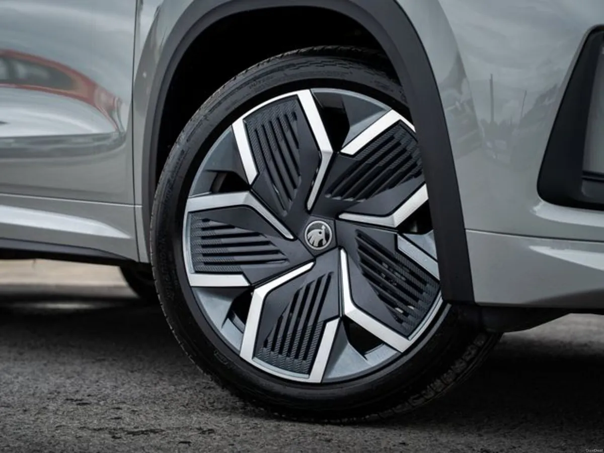 Skoda Kodiaq SPORTLINE IV DSG - Image 5