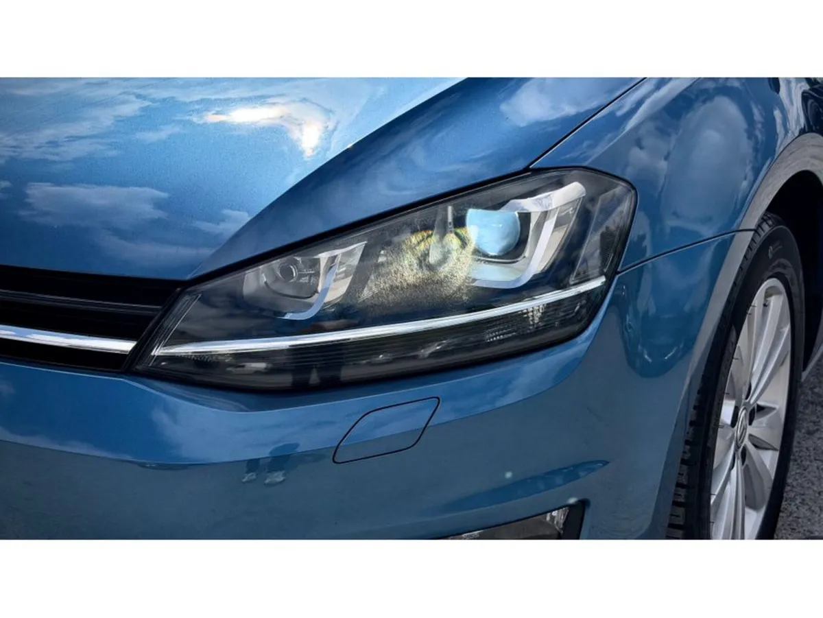 Volkswagen Golf Comfortline - Image 2