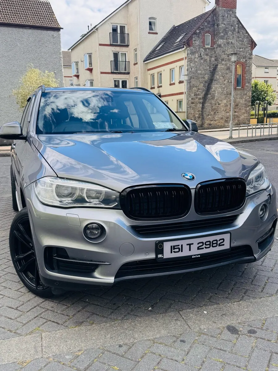 2015 x5 3.0D - Image 4
