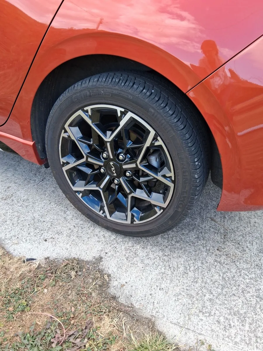 Kia Ceed 2022 GT line sports trim 1.0 petrol - Image 2