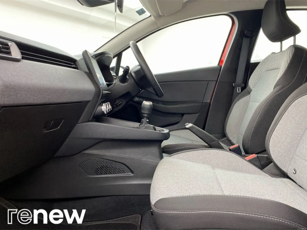 Renault Clio TCe 90 DFull Evolution - Image 5