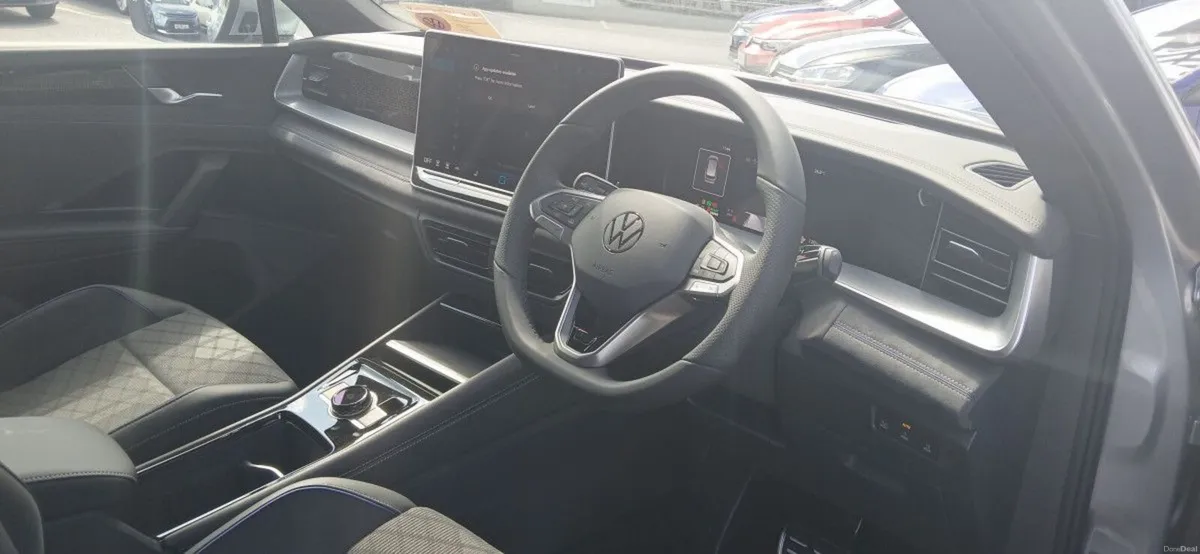 Volkswagen Tayron R-Line 75 PHEV 1.5 TSI 204PS **A - Image 5