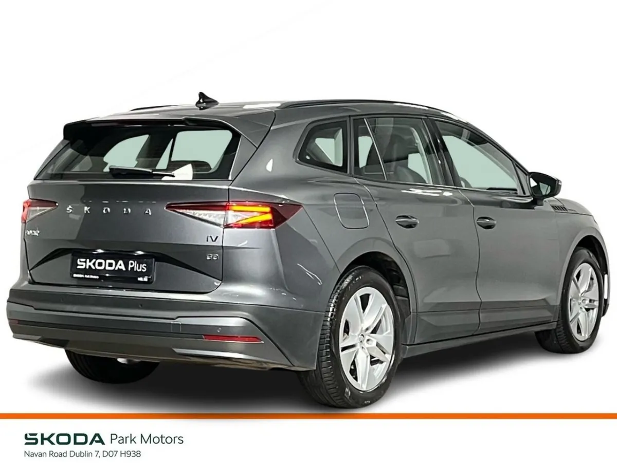 Skoda Enyaq IV 60 - Reversing Camera - Climate Con - Image 3
