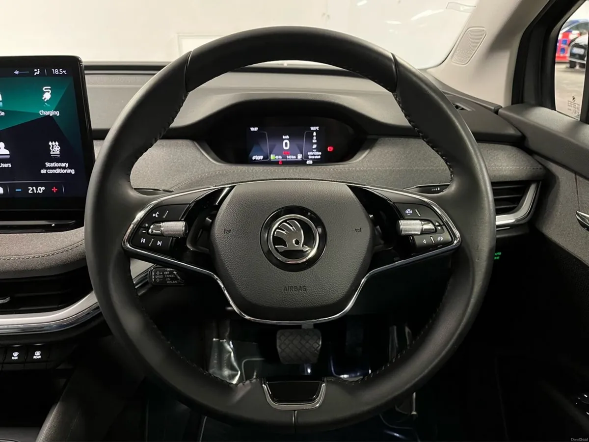 Skoda Enyaq IV 60 - Reversing Camera - Climate Con - Image 5