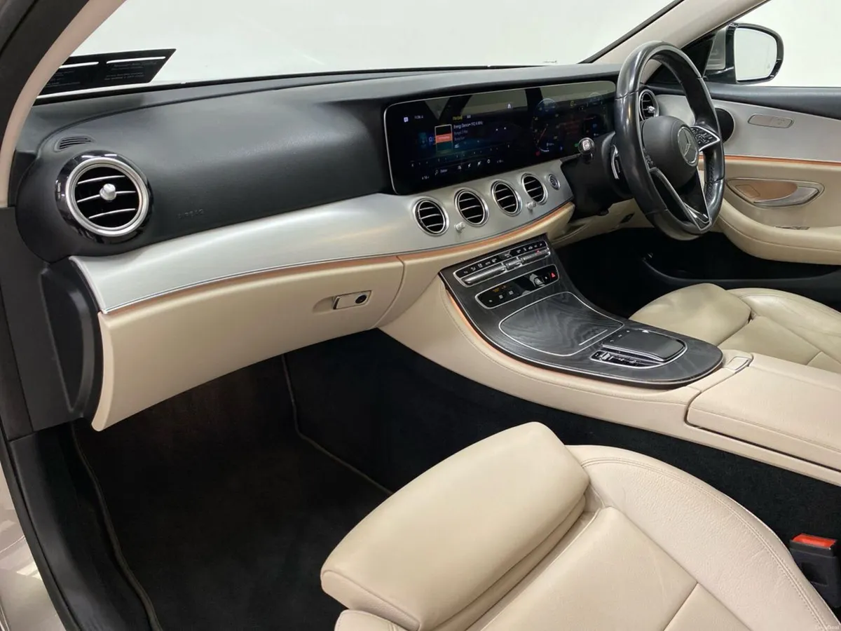 Mercedes-Benz E-Class E 300 e PHEV AMG Line Exteri - Image 6
