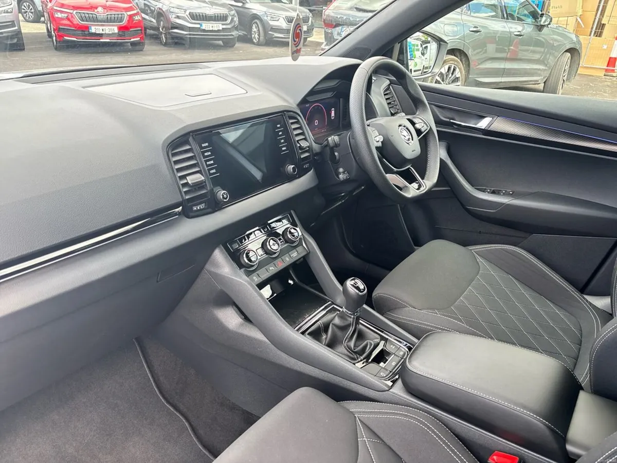 Skoda Karoq SPORTLINE 2.0TDI 115HP - Image 2