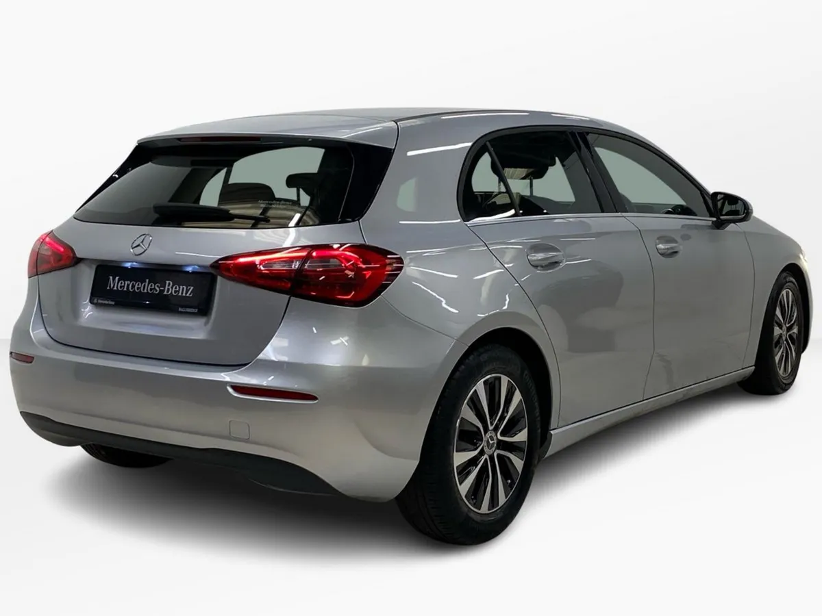Mercedes-Benz A-Class A 180 Style *Smart Phone Int - Image 3