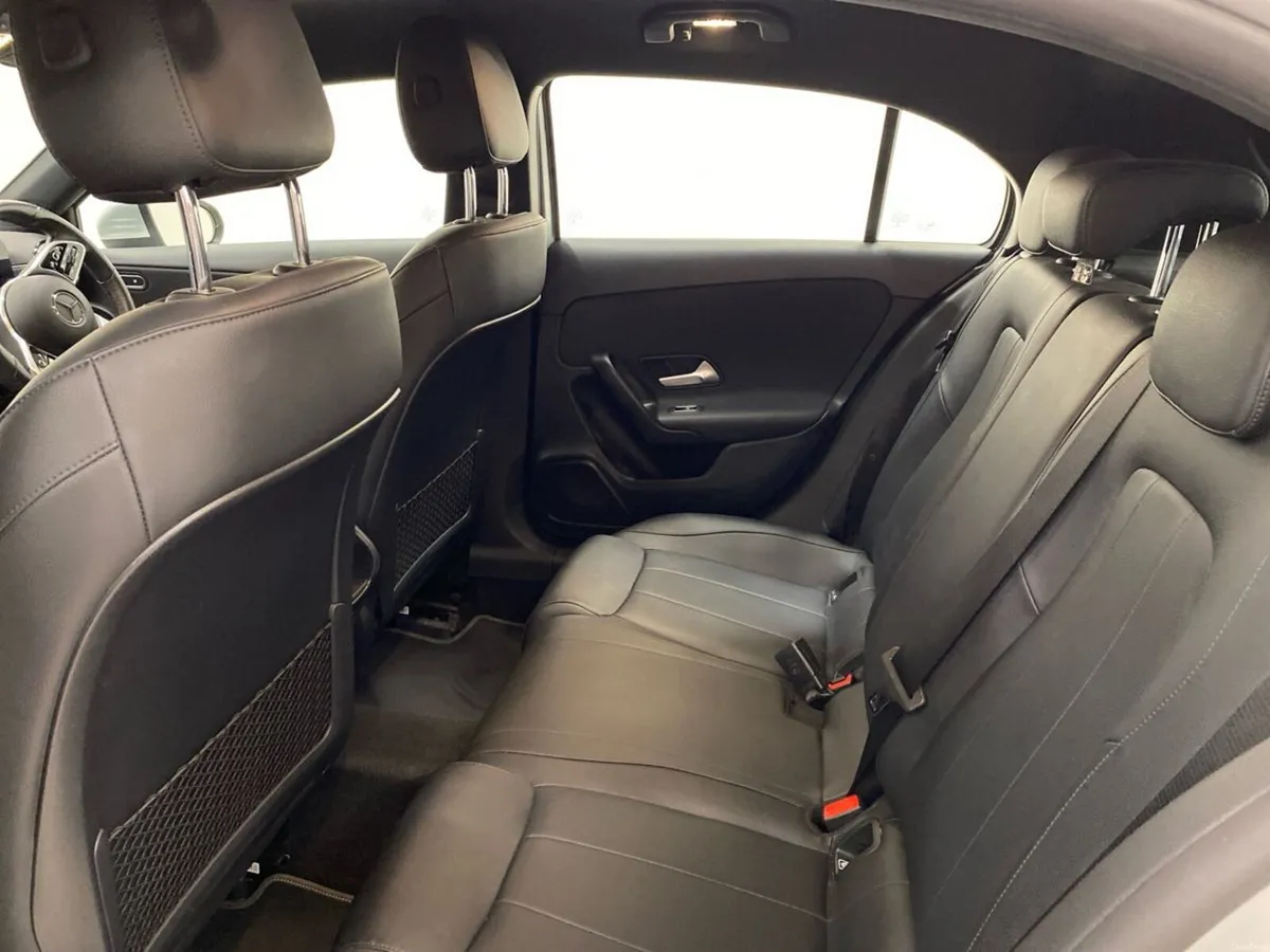 Mercedes-Benz A-Class A 180 Style *Smart Phone Int - Image 4