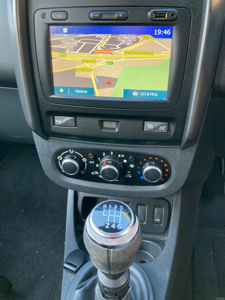 2018 Dacia Duster 1.5 Diesel Prestige SUV - Image 6
