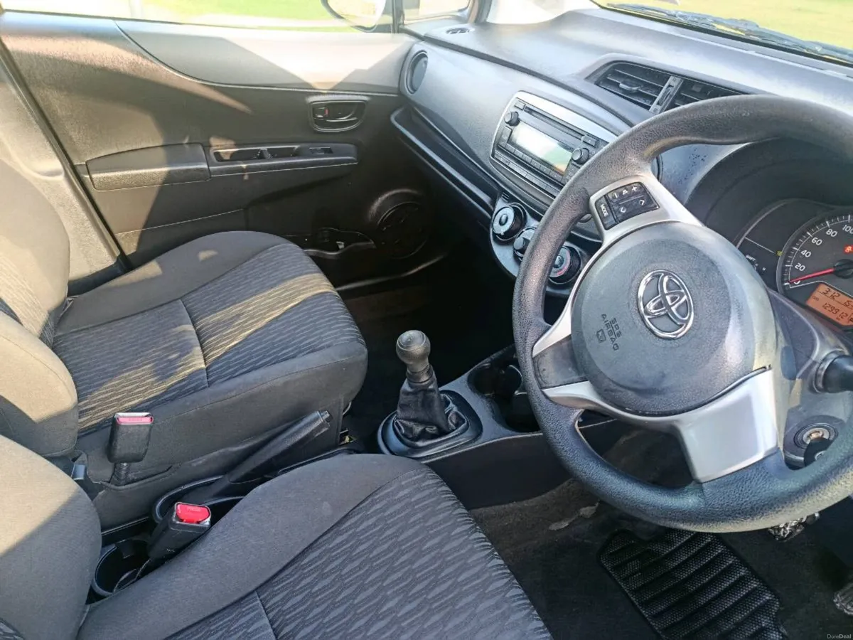 Toyota Yaris 2013 NCT 06/27 Tax 12/26 - Image 3